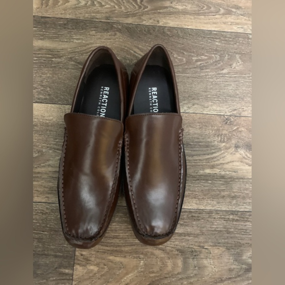 Kenneth Cole Reaction Mocasín sz 10